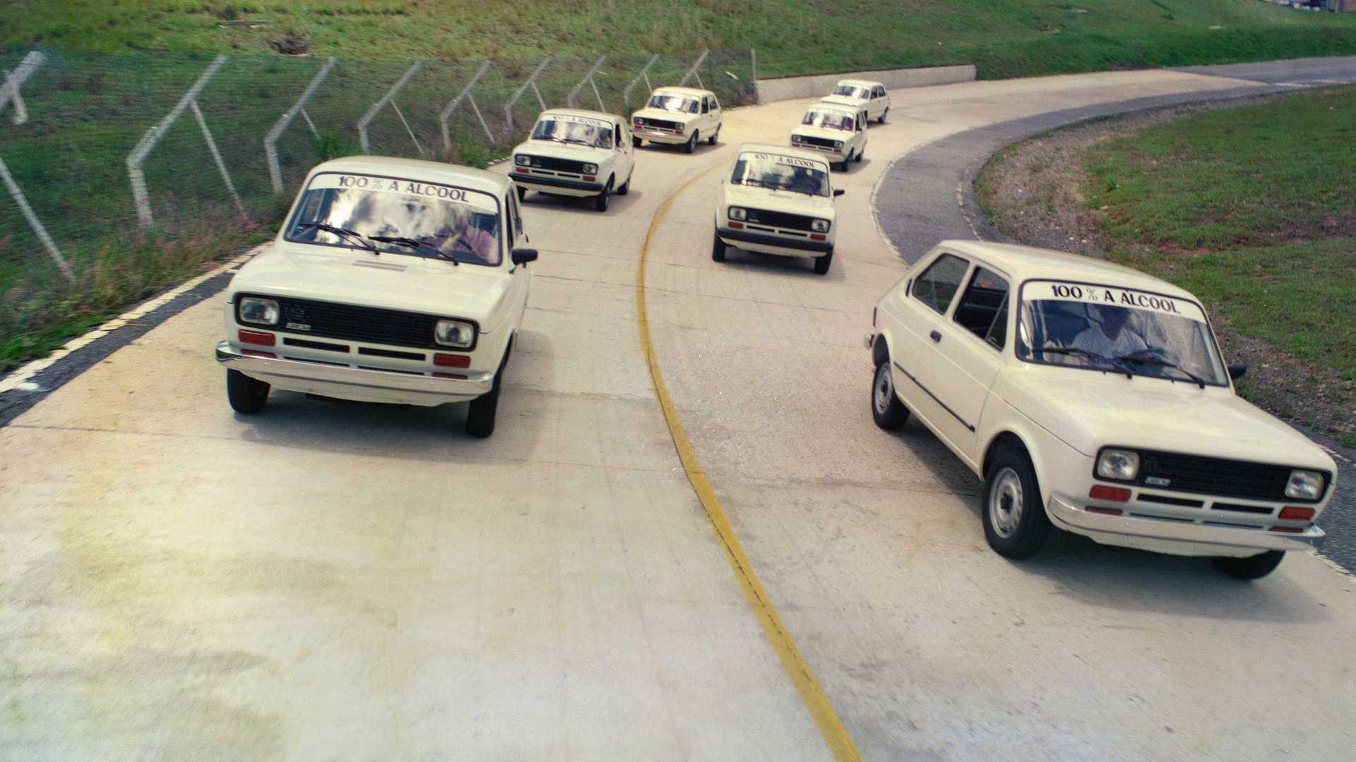 Fiat 147 A Alcool 40 Anos 1