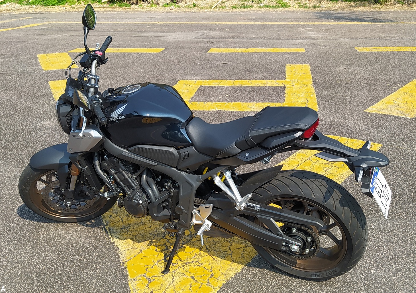 Honda CB 650R Neo Sports Café