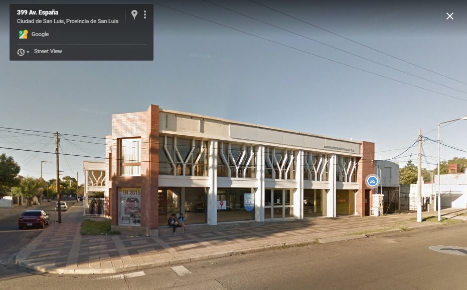 Concessionária De Carros Clássicos Abandonada Em San Luís