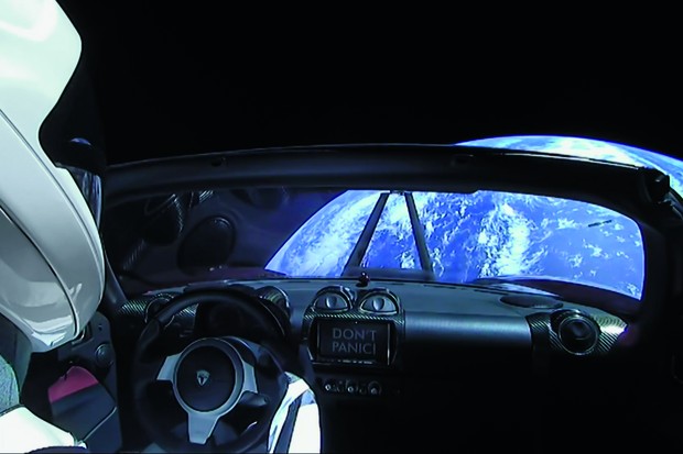 Tesla Roadster enviado ao espaço