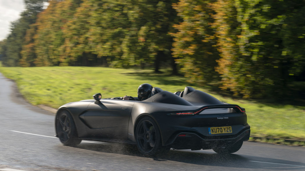 4 Aston Martin V12 Speedster Prototype