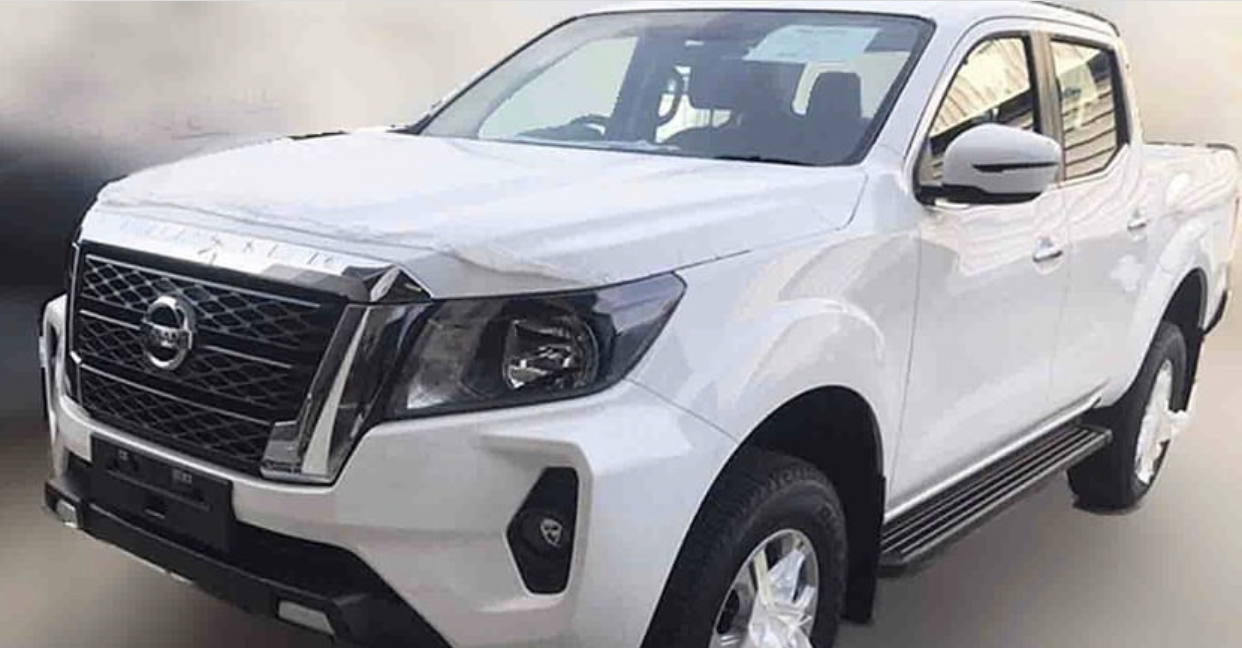 Flagra da nova Nissan Frontier