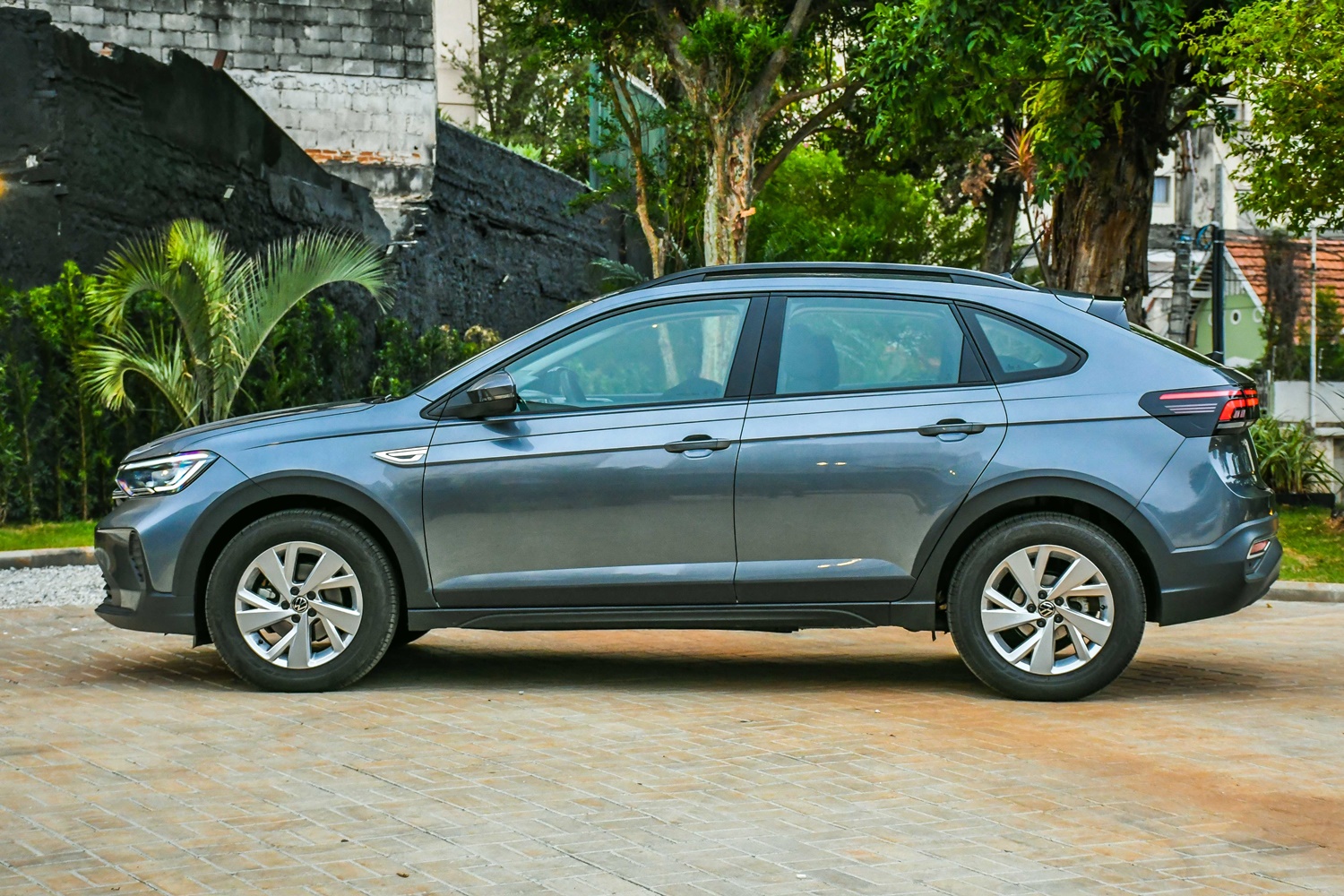 Volkswagen Nivus Comfortline 200TSI
