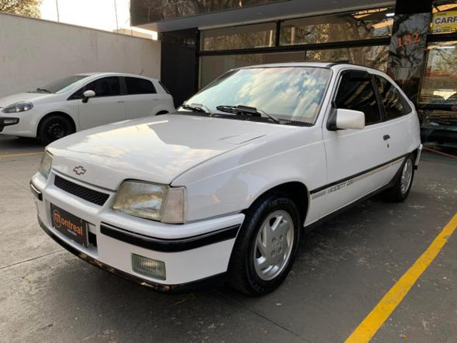 Chevrolet Kadett 2.0 Mpfi Gsi 8v Gasolina 2p Manual Wmimagem08585356871