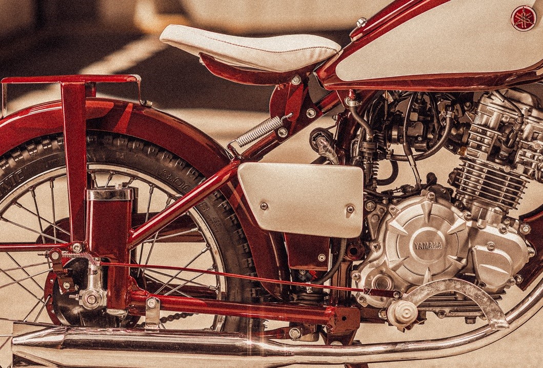 Thumbnail 4. Yamaha Red Dragonfly