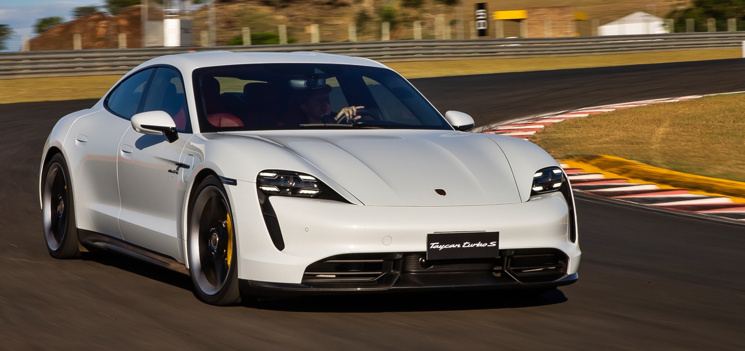 Taycan Turbo S 12824