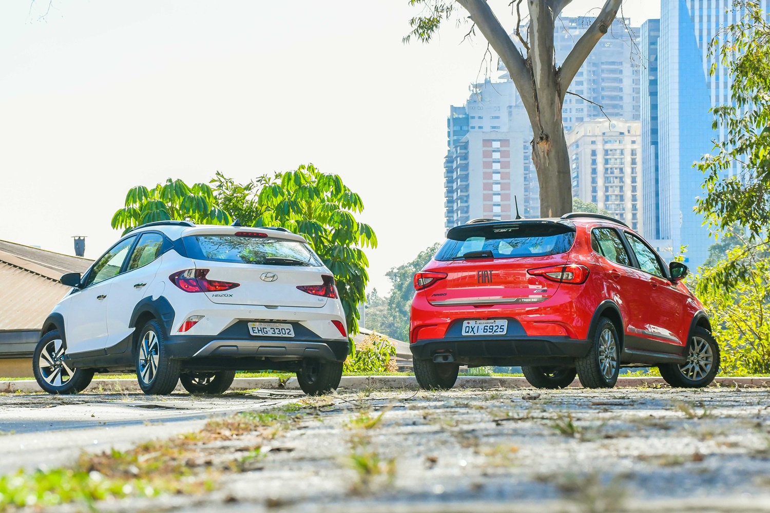 Fiat Argo Trekking Hyundai Hb20x (1)