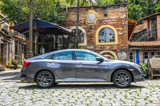 Honda Civic Touring 2021 6