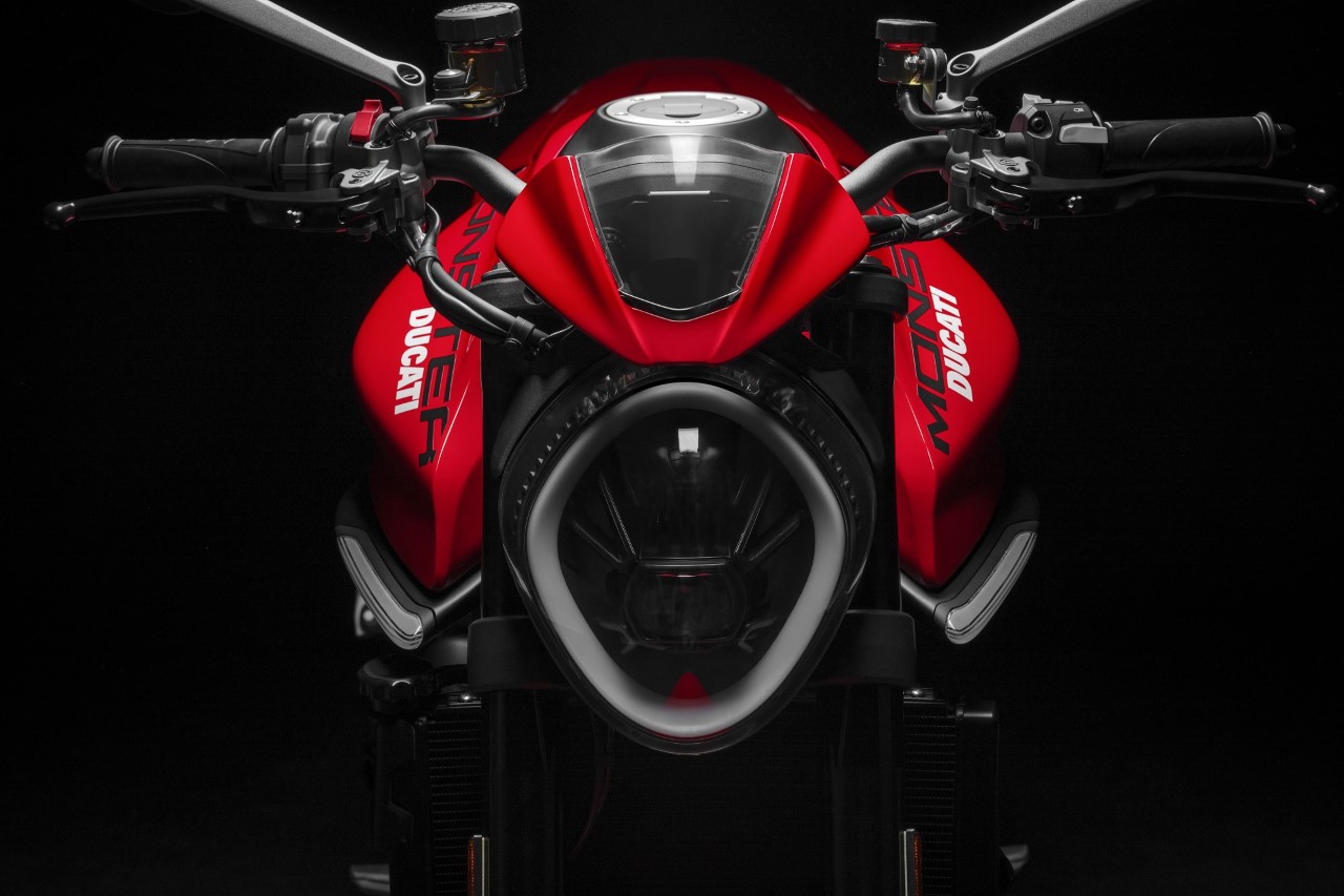 Thumbnail 3. Ducati Monster 2021