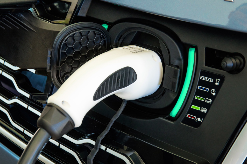 Jaguar Ponto De Recarga 2