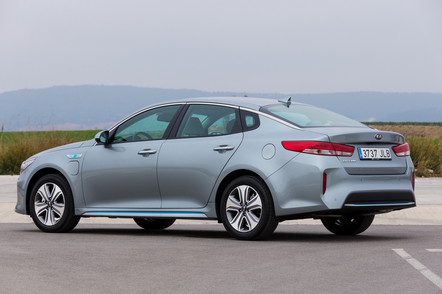Kia Optima Híbrido (1)