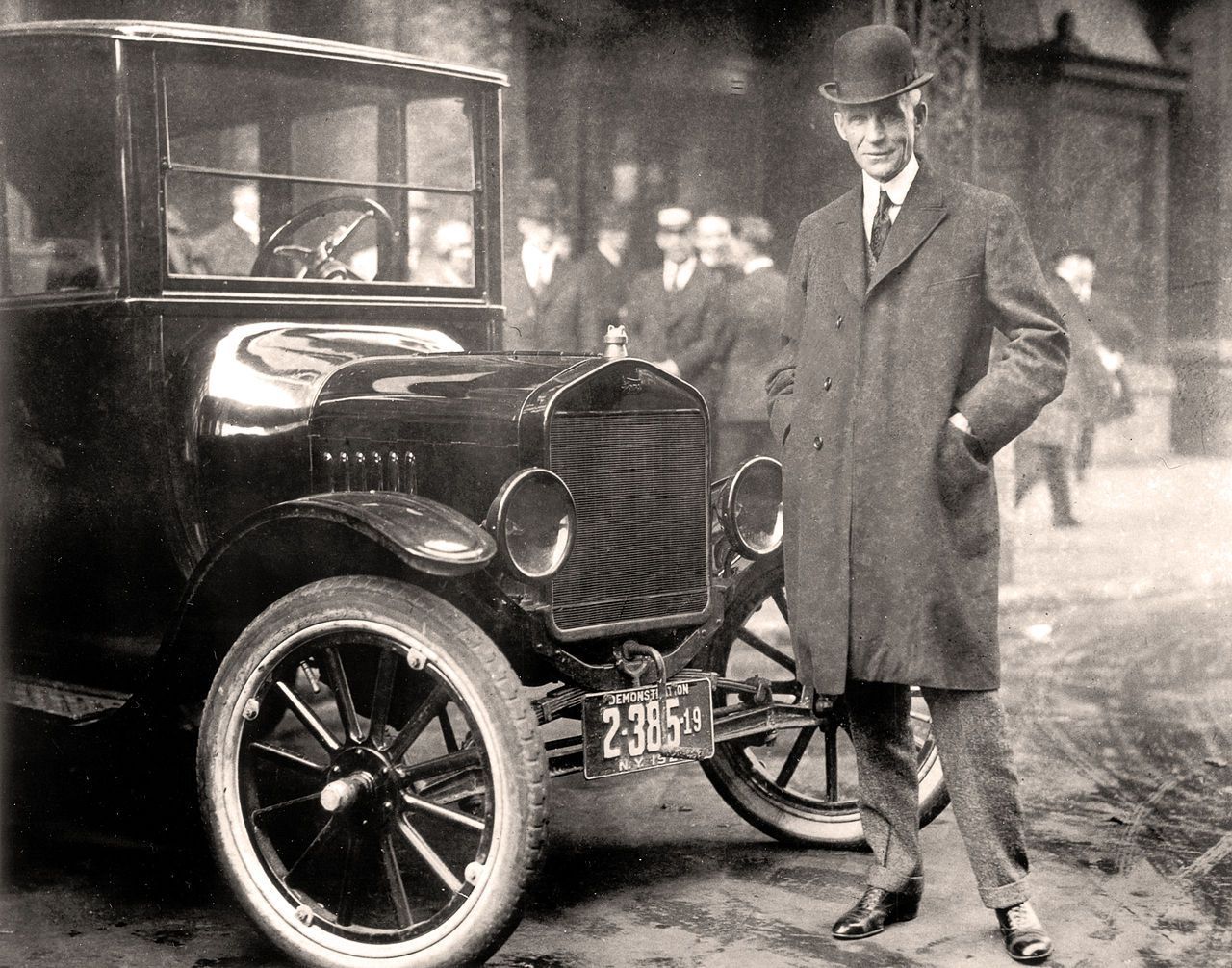 Henry Ford- fundadores das marcas de carros