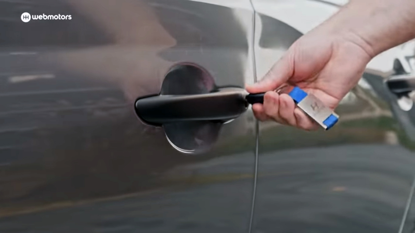 HB20 Sense tem chave sem telecomandos