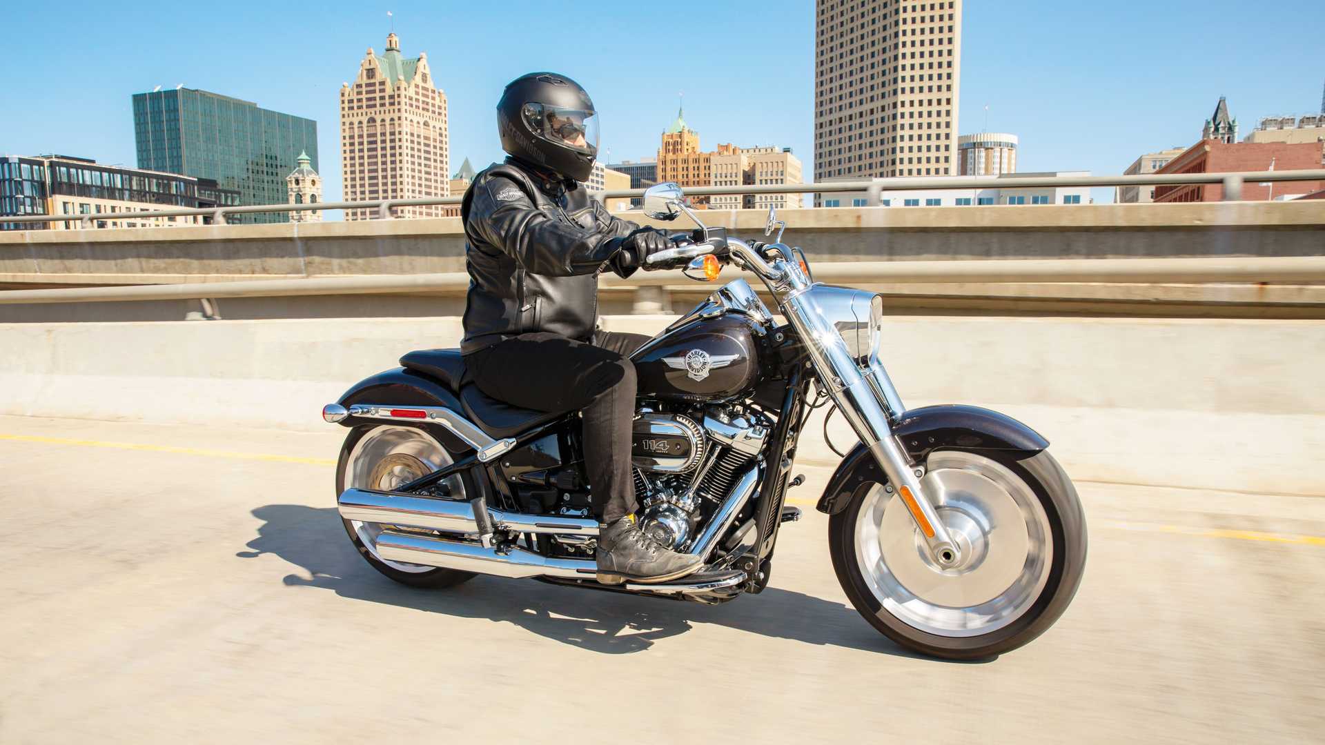 4. Harley 2021 Fat Boy