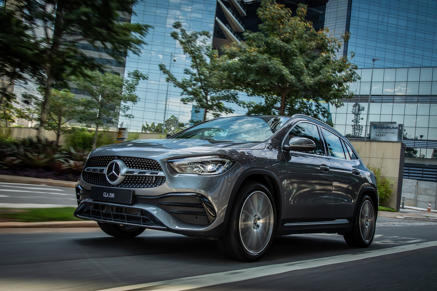 Mercedes Benz Gla Amg Line (2)
