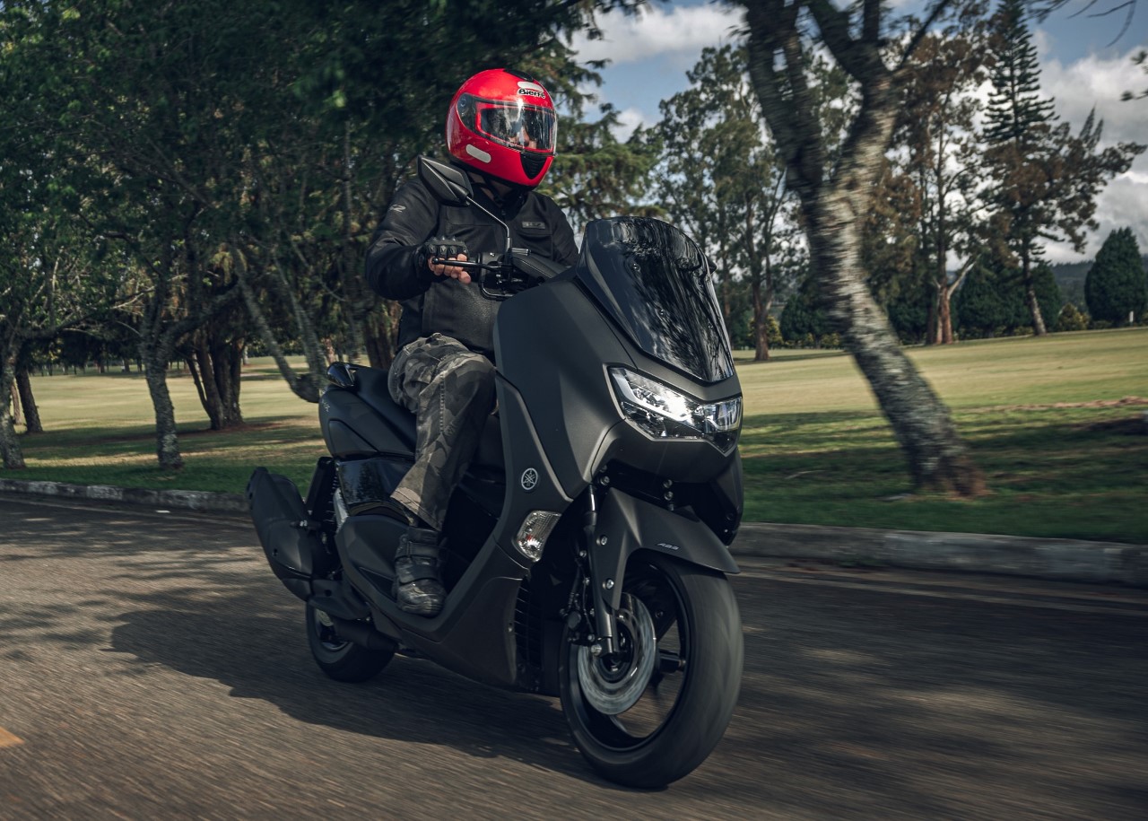 Thumbnail 1. Scooters Pilotagem Fácil