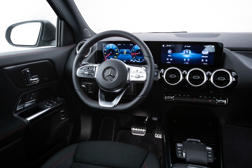 Mercedes Benz Gla 200 Amg Line (10)
