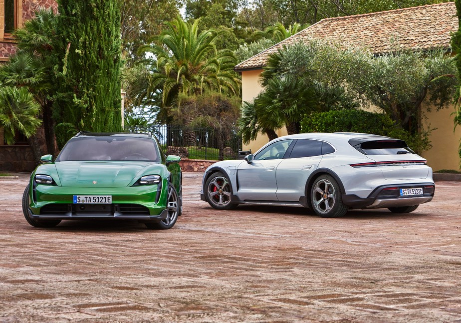 Perua Porsche Taycan Cross Turismo