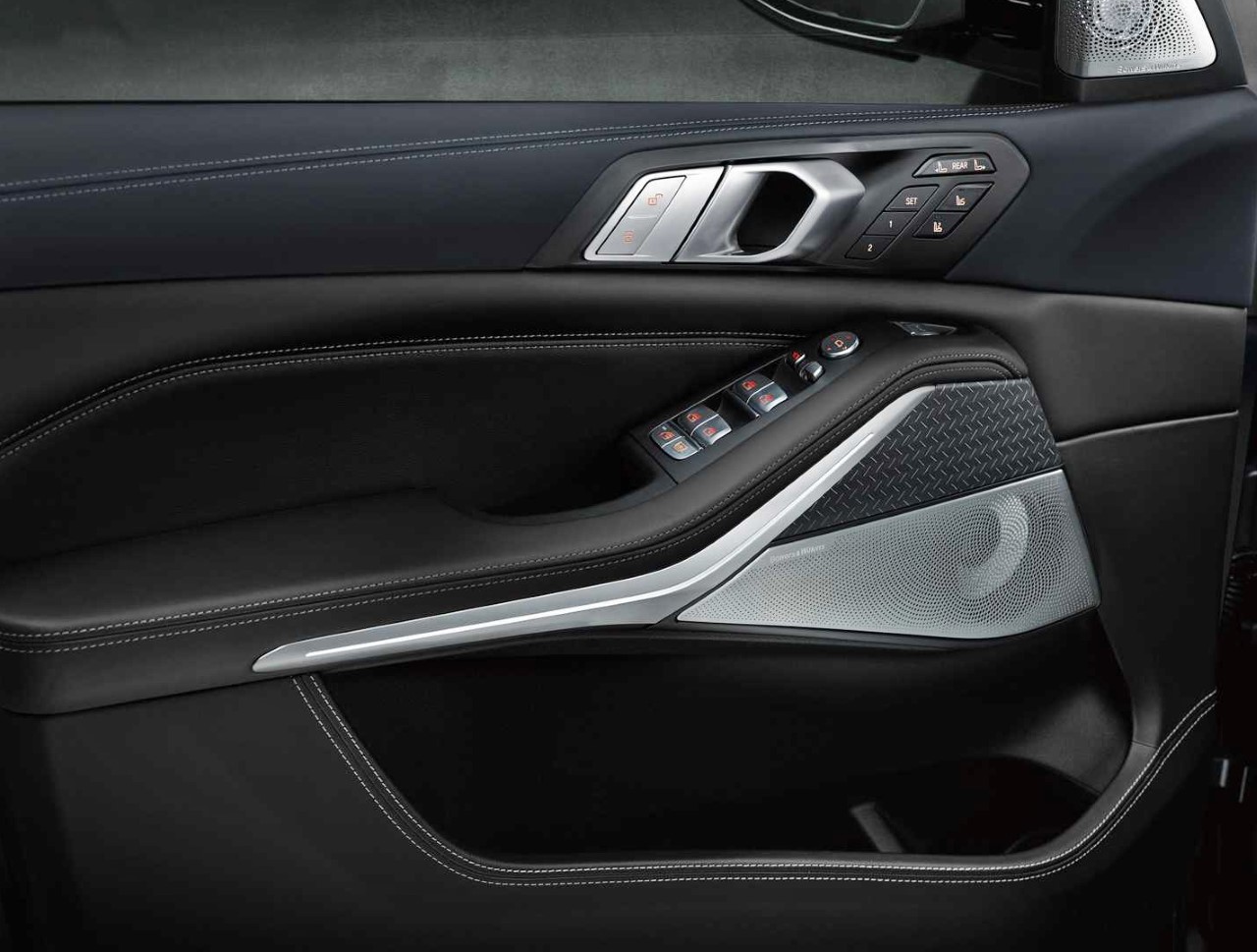 Thumbnail 2021 Bmw X7 Dark Shadow Edition Door Panel