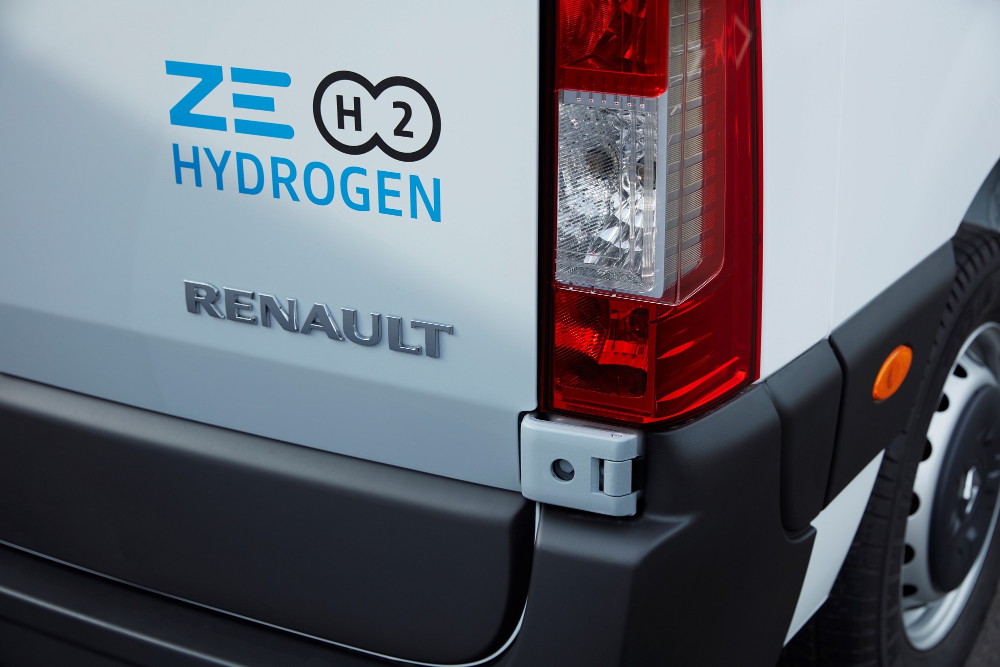 Renault Master ZE Hydrogen - Van a hidrogênio (2)