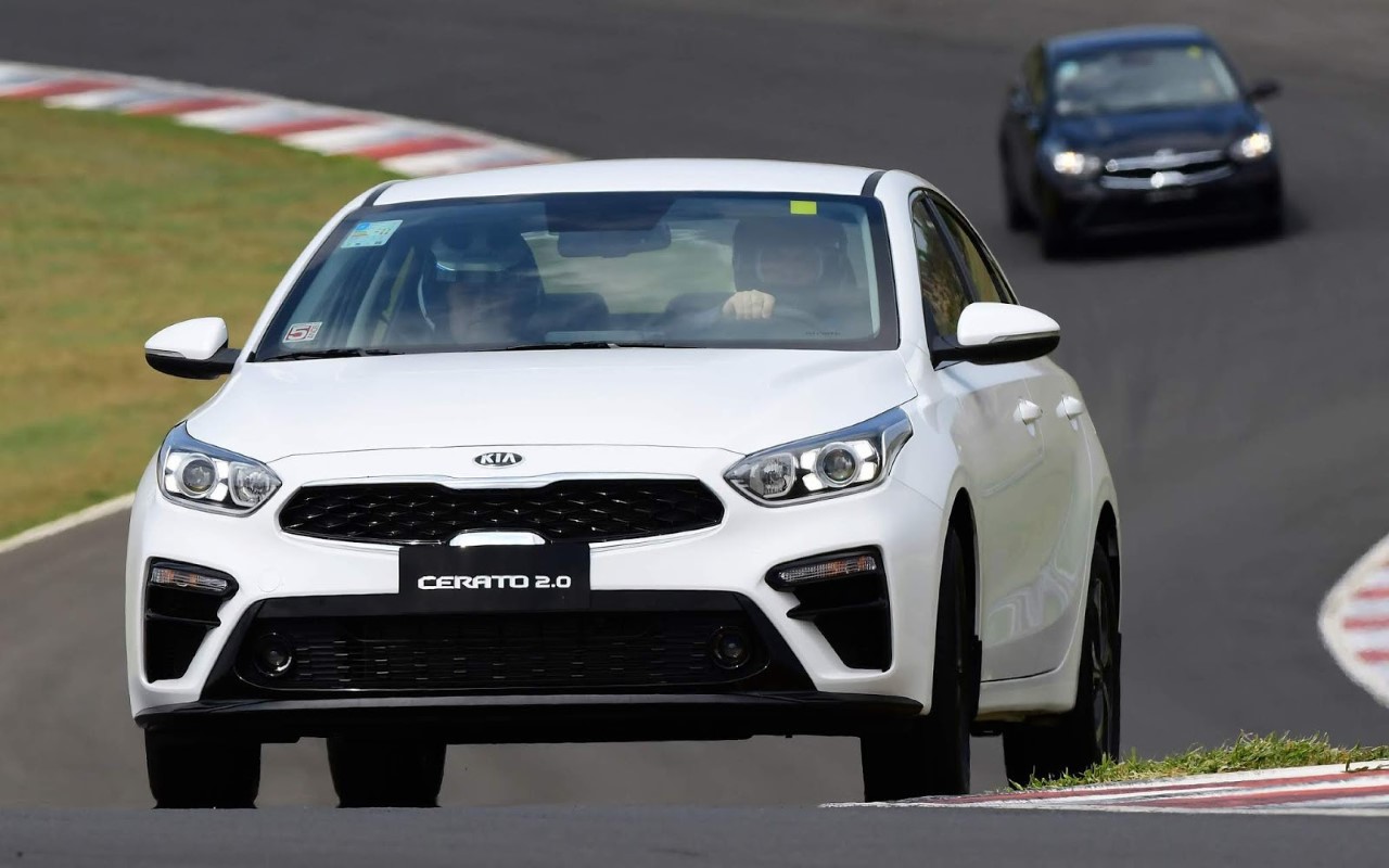 Thumbnail Novo Kia Cerato 2020 (44)