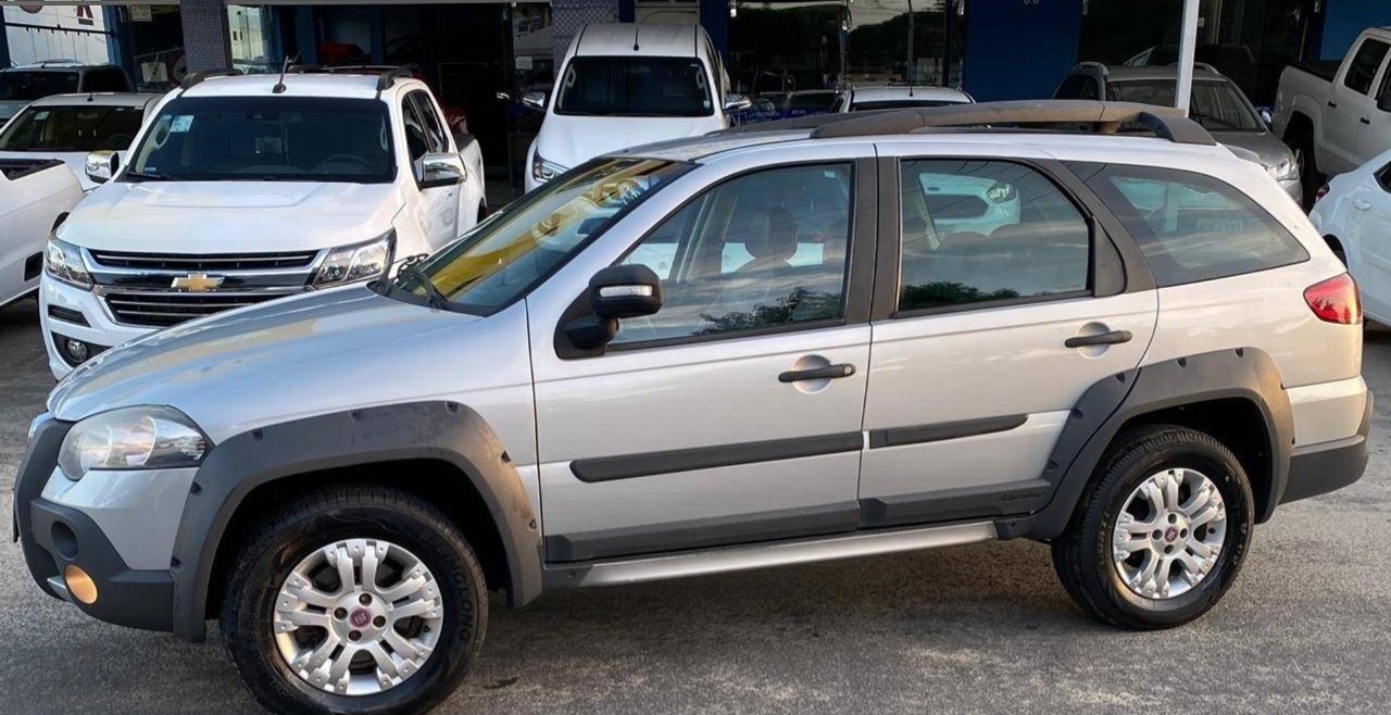 Perua Fiat Palio 1.8 Mpi Adventure Locker Weekend