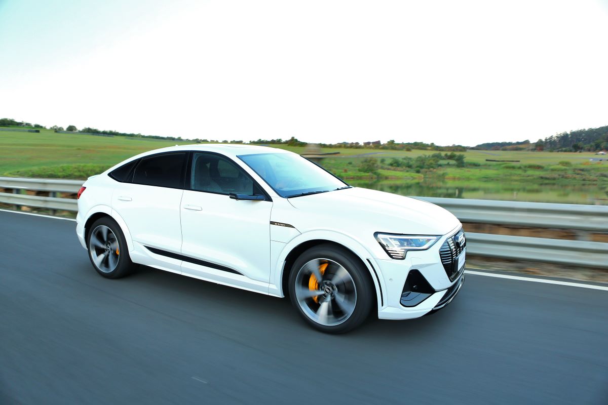 Audi E Tron S Sportbck40 2