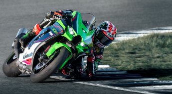 1.-Kawasaki-Ninja-ZX-10R-2022-