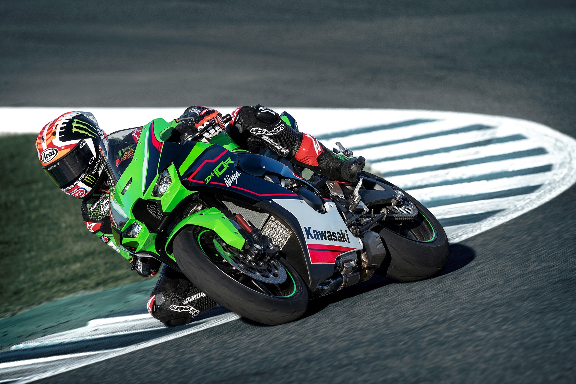 Kawasaki lança a Ninja ZX-10R 2022 no Brasil