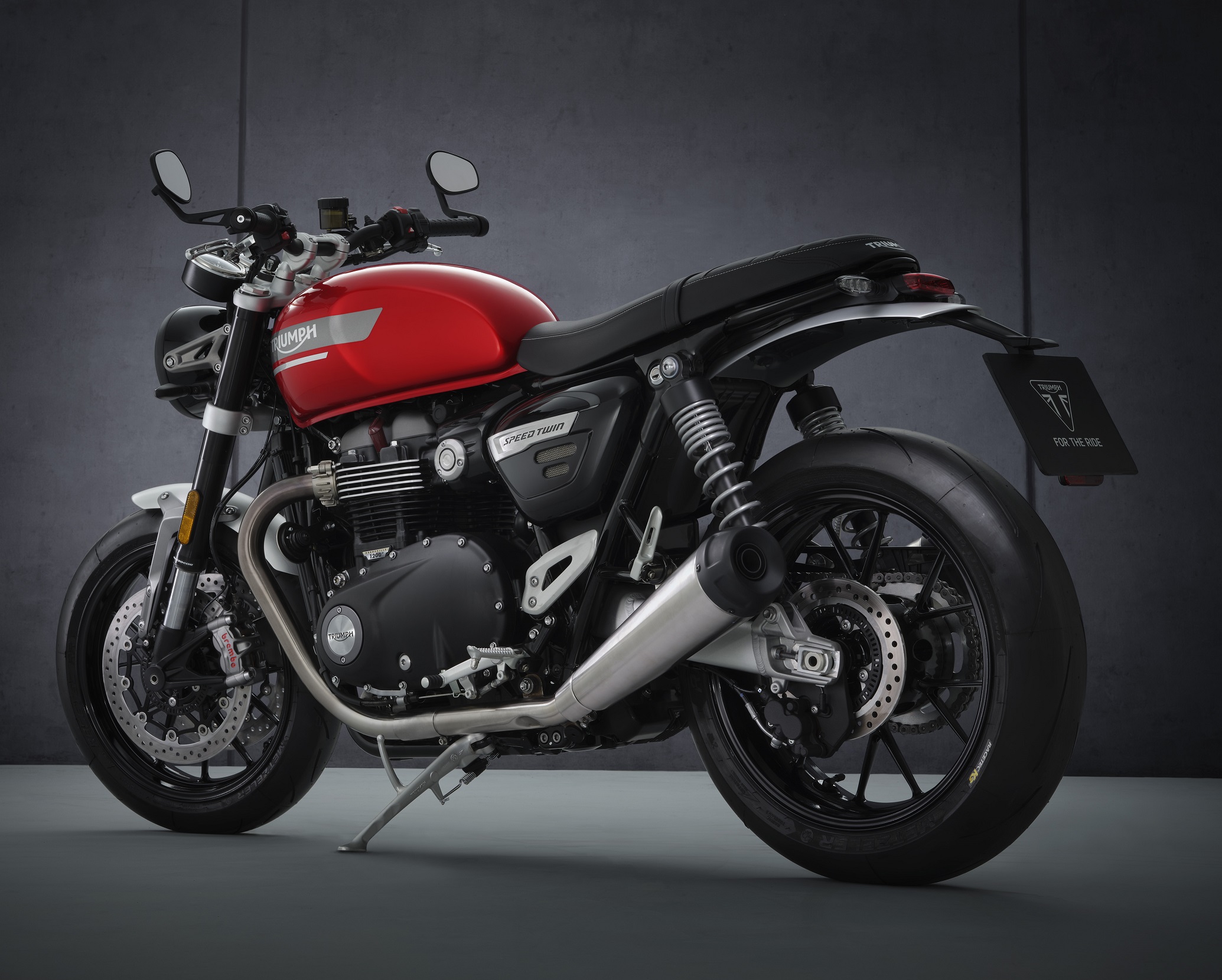 Triumph 2021 Speed Twin Hero 04