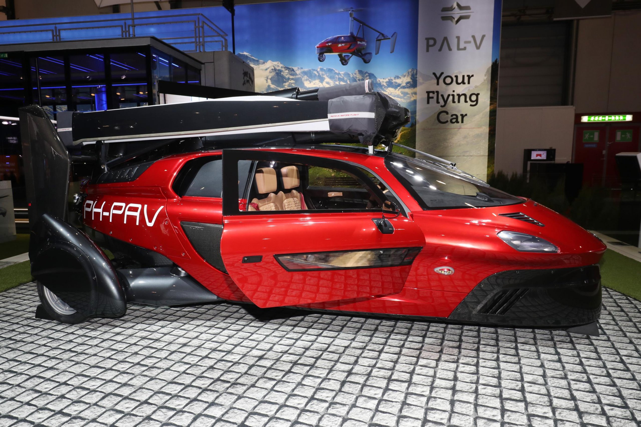 Pal V Liberty Carro Voador Genebra 2018