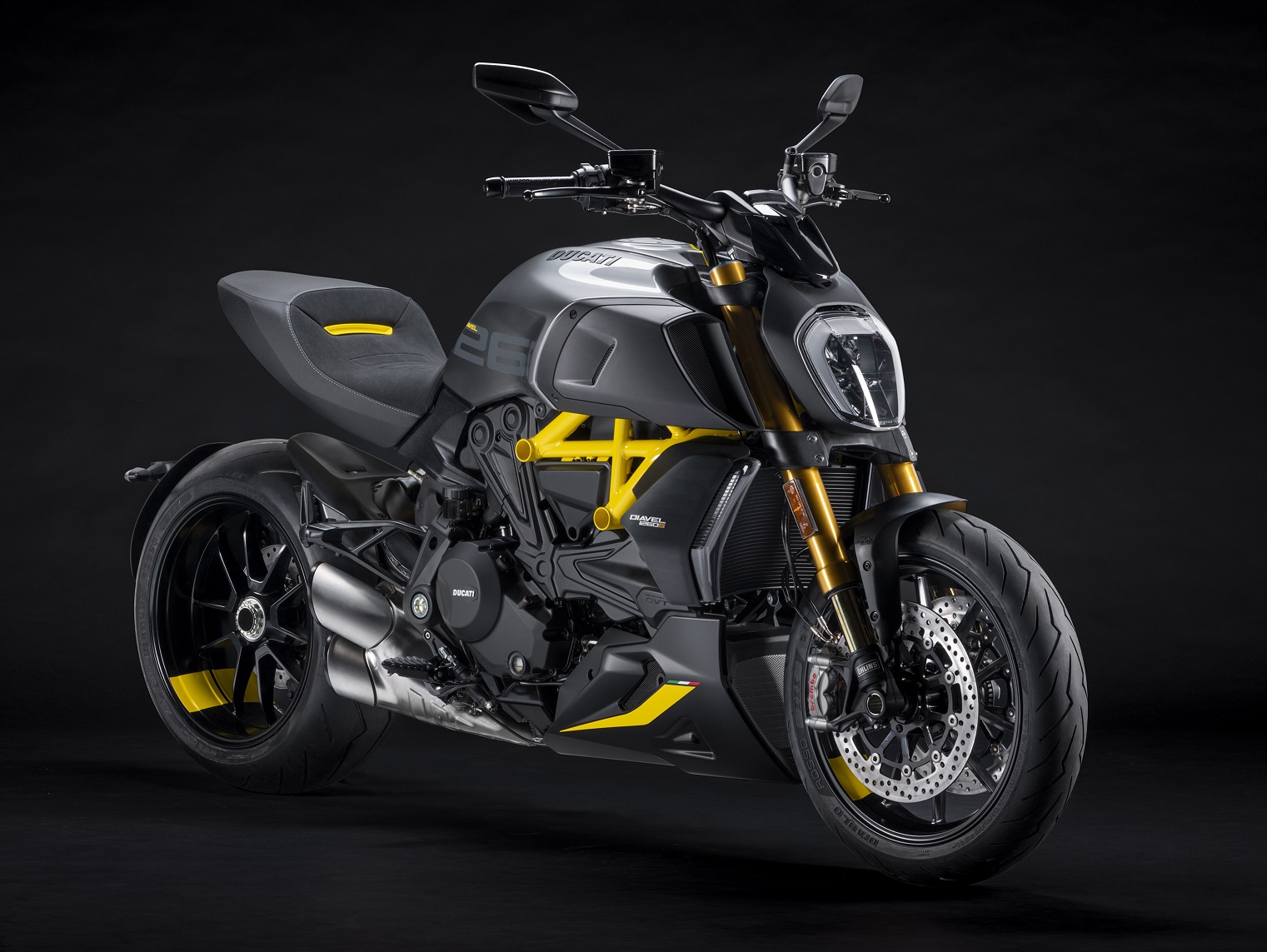 Ducati Diavel Black And Steel 2