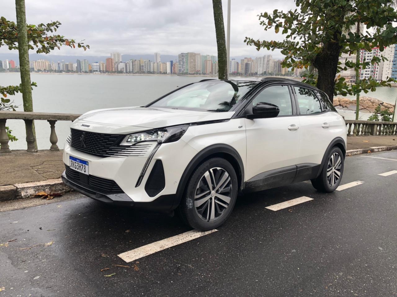 Peugeot 3008 2022 (16)