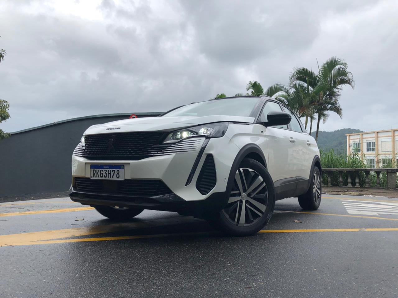 Peugeot 3008 2022 (14)