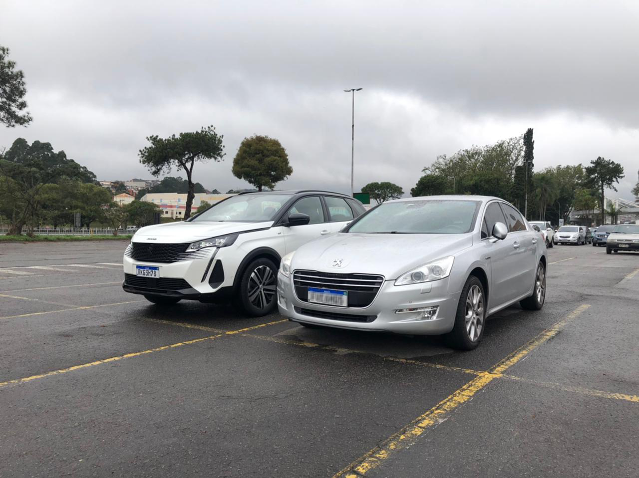 Peugeot 3008 2022 (2)