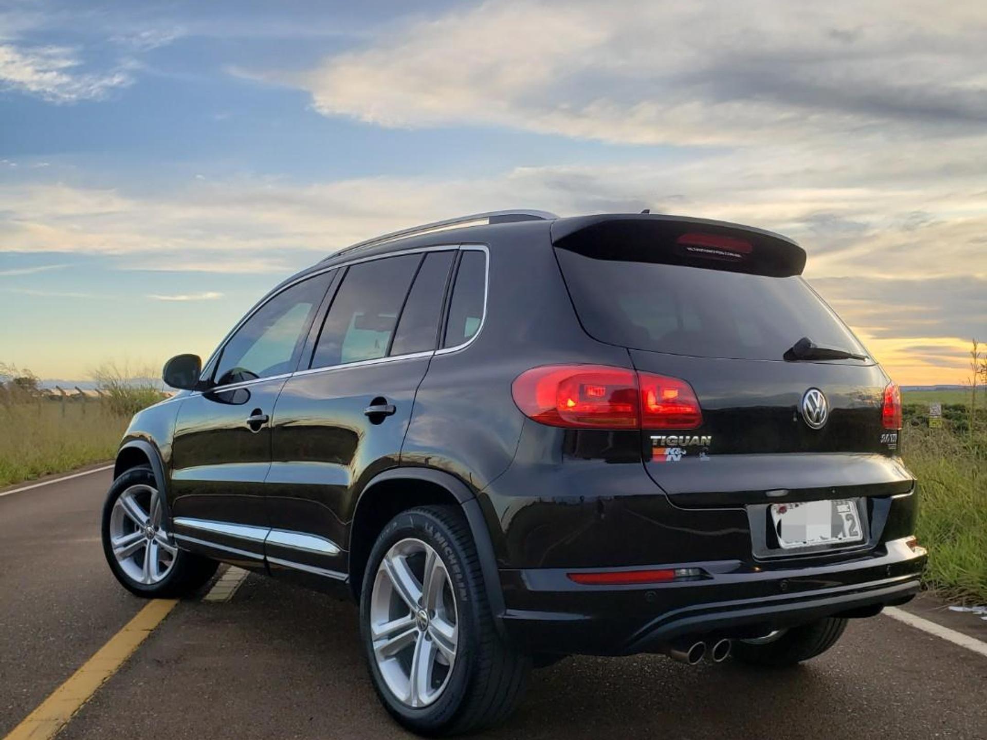 Volkswagen Tiguan 2.0 Tsi Rline 16v Turbo SUVs até R$ 70 mil