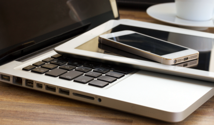 Aparelhos eletrônicos podem ser danificados pelo calor da cabine e chamam a atenção de ladrões