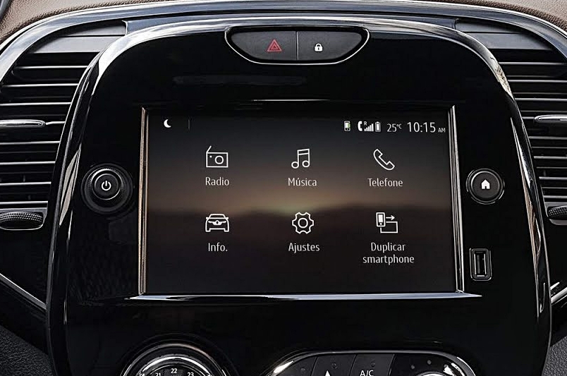 Nova central multimídia é a mesma do Duster