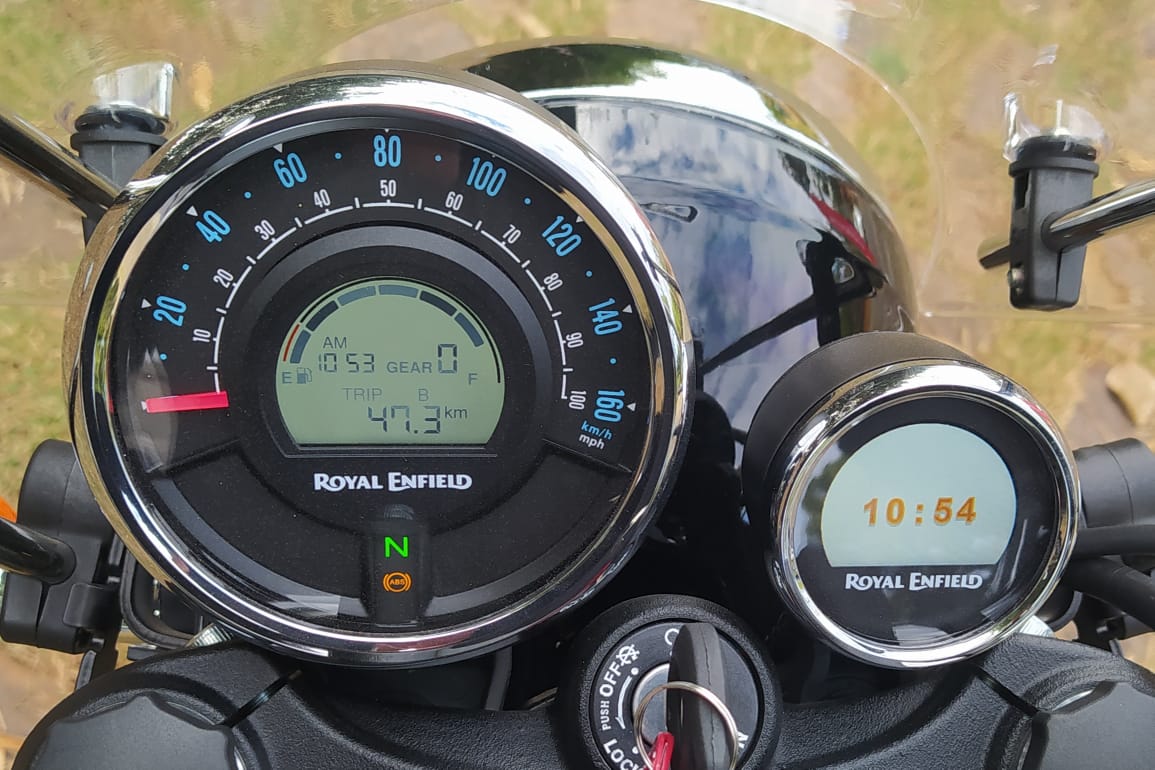 Royal Enfield Meteor Painel