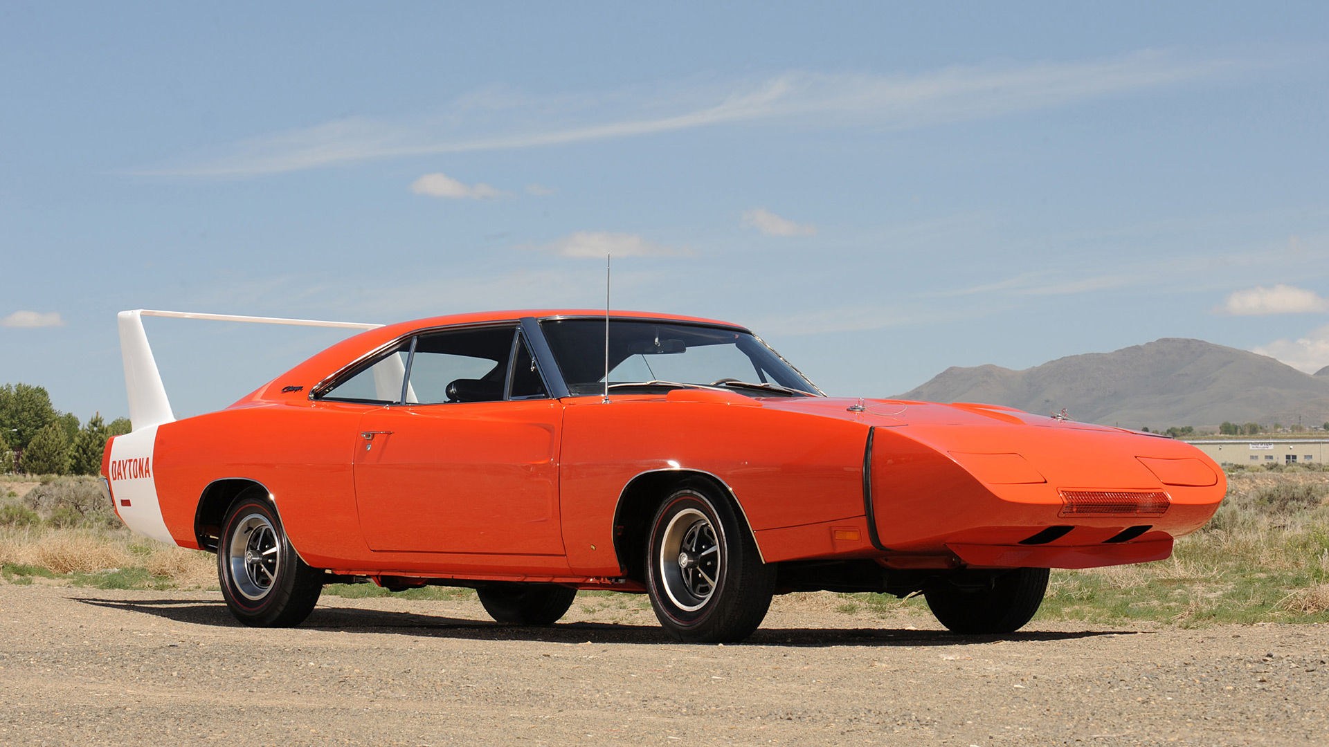  Dodge Charger Daytona Talladega 1969 foi o primeiro carro a quebrar a barreira dos 320 km/h