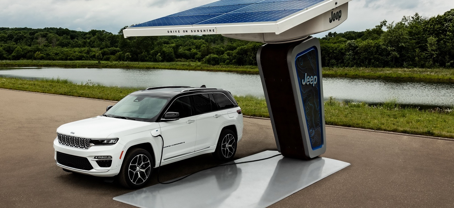 Jeep Grand Cherokee 4ex será apresentado no Salão de Nova York