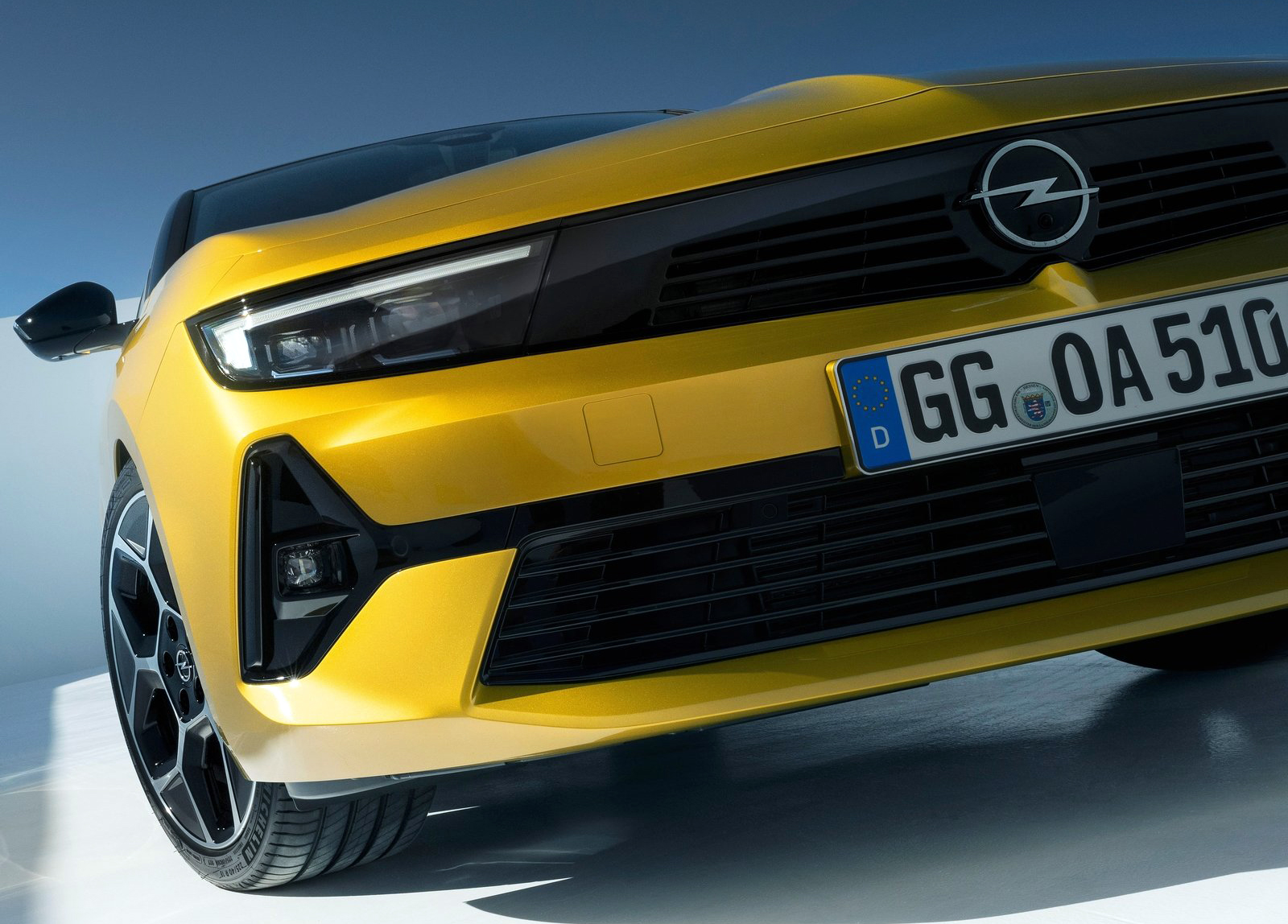 Opel Astra 2022 Frente