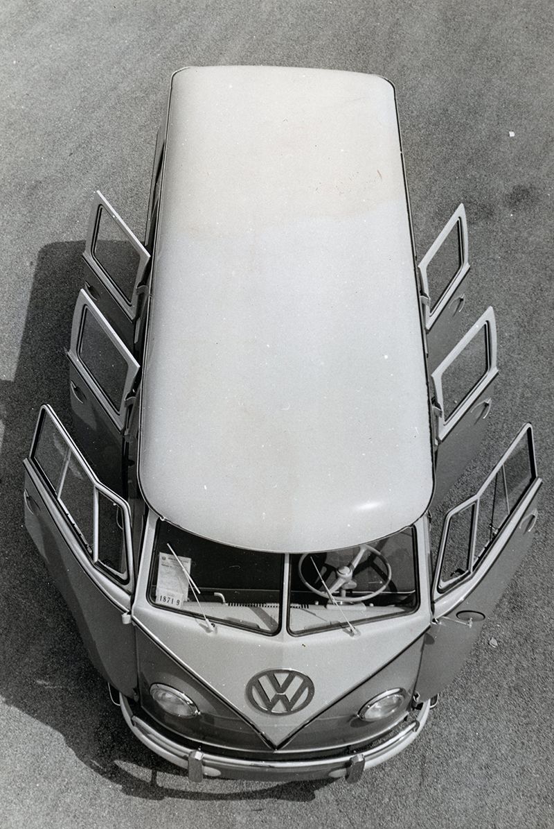 Rara Kombi Lotação de seis portas