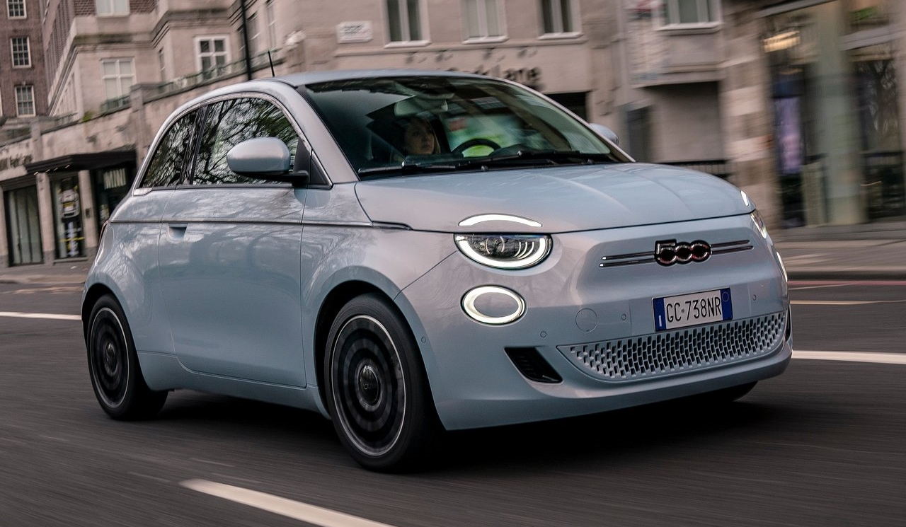 Fiat 500 elétrico será lançado no Brasil em agosto