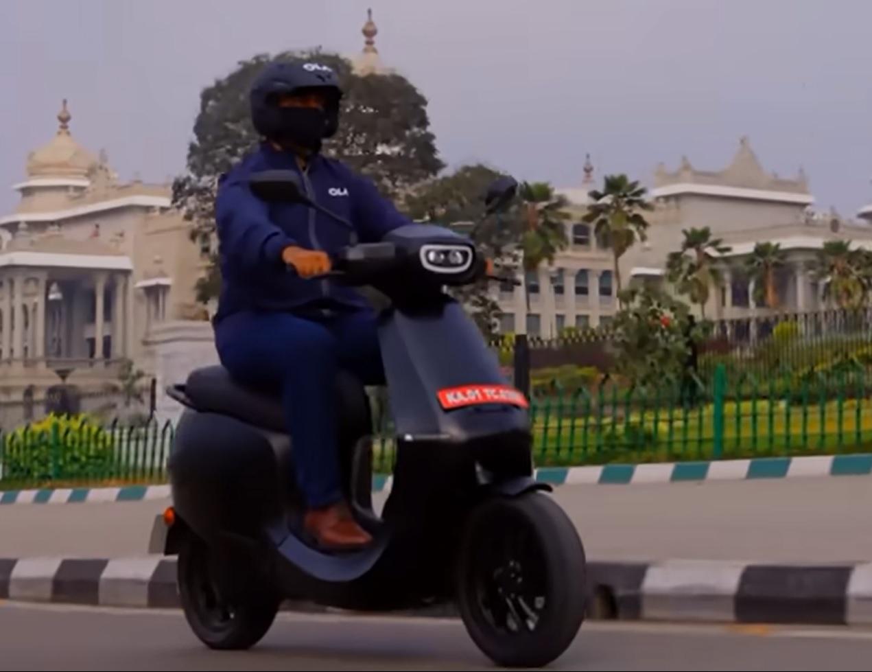 Scooter Da Ola Electric (11)
