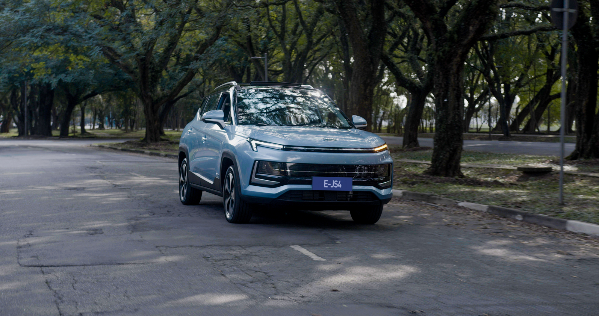 JAC e-JS4