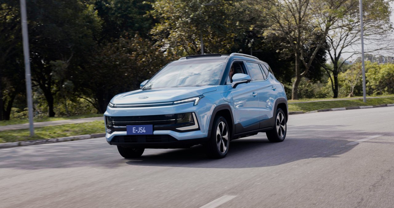 JAC e-JS4