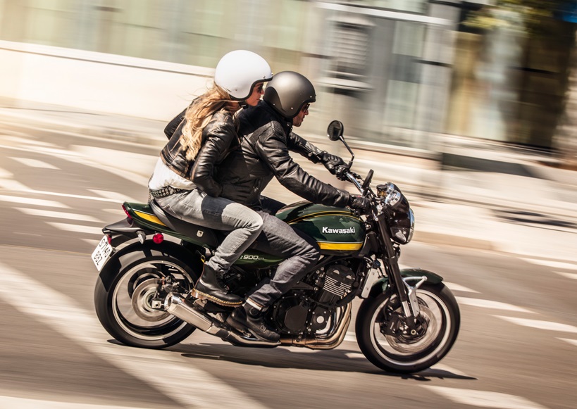 Kawasaki Z 900 Rs 2022 (4) Copia