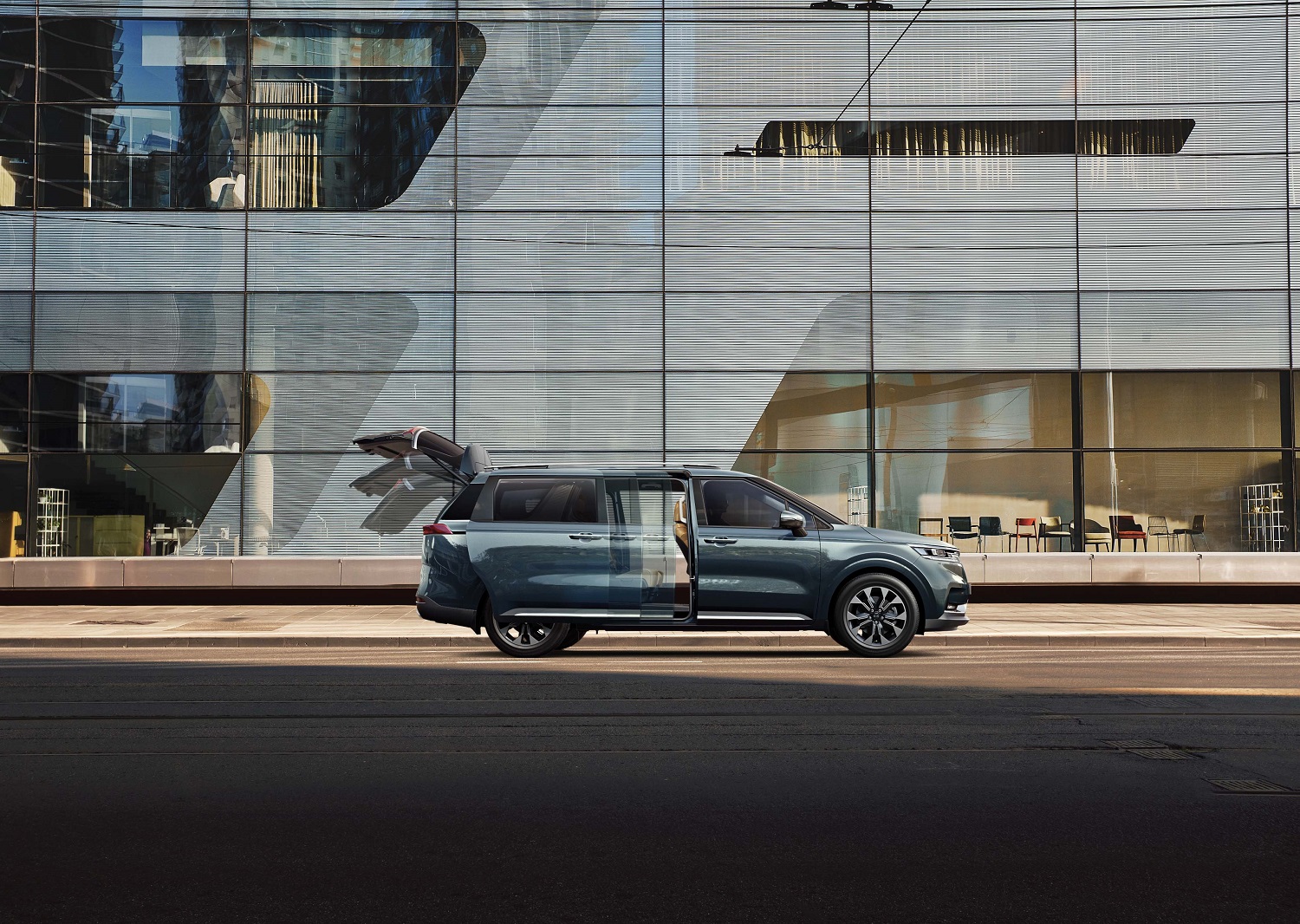 Nova Kia Carnival 2022 (3)