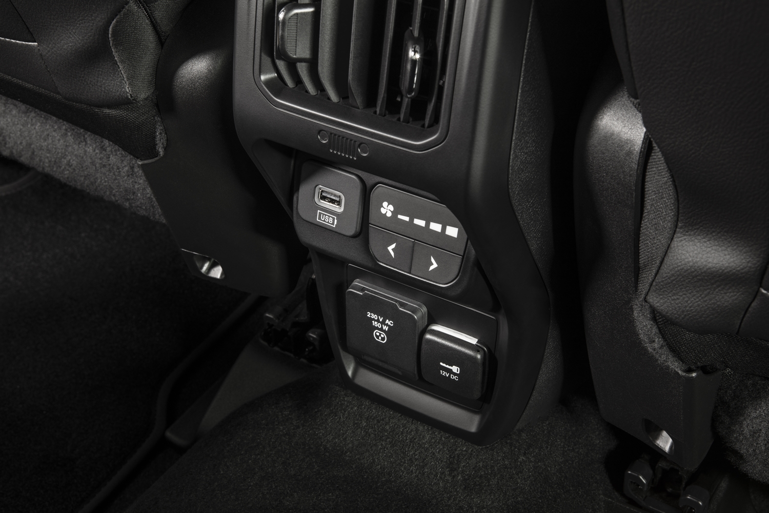 Jeep Commander Limited Td4x4 0077